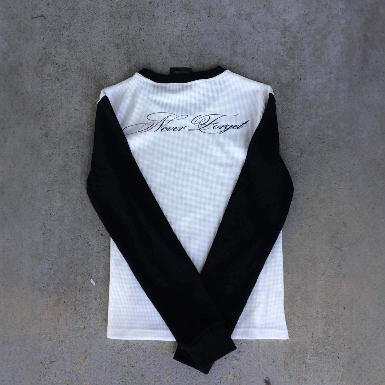 New Long Sleeve T-shirt Dark R – обзор и цена Street Fashion News